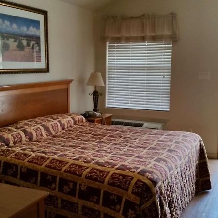 Garden Inn & Suites Hebbronville Ngoại thất bức ảnh